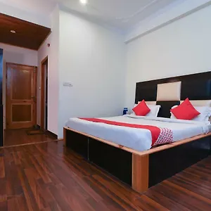  Guest house Assi River India